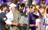 LSU interim head coach Frank Wilson (Photo: © SCOTT CLAUSE / USATODAY Network / USA TODAY NETWORK via Imagn Images)